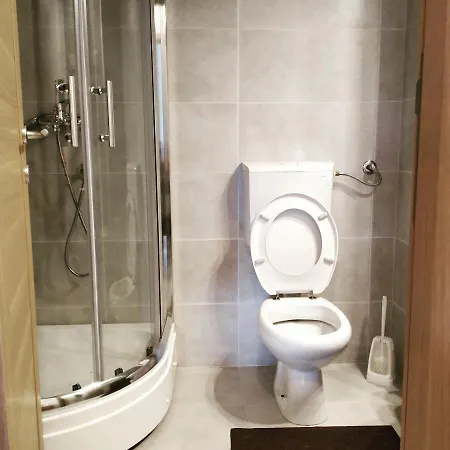 شقة Apartman Pejovic *